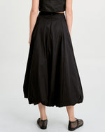 Load image into Gallery viewer, Estelle Bubble Midi Skirt
