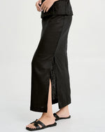 Load image into Gallery viewer, Hampton Midi Skirt Black 2
