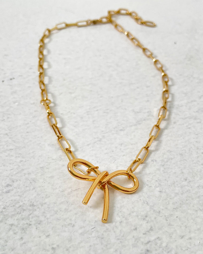 Ribbon Chain Necklace